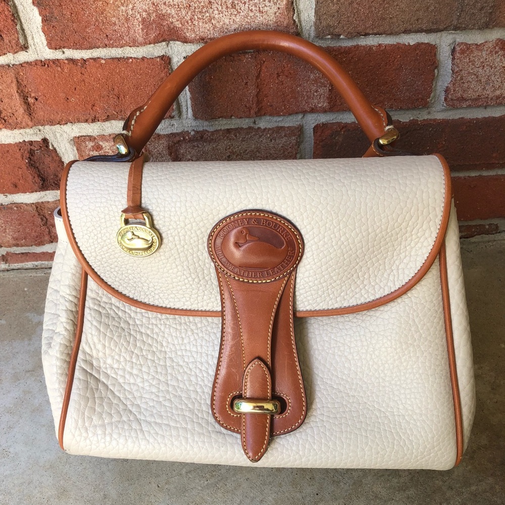 Women’s vintage purse